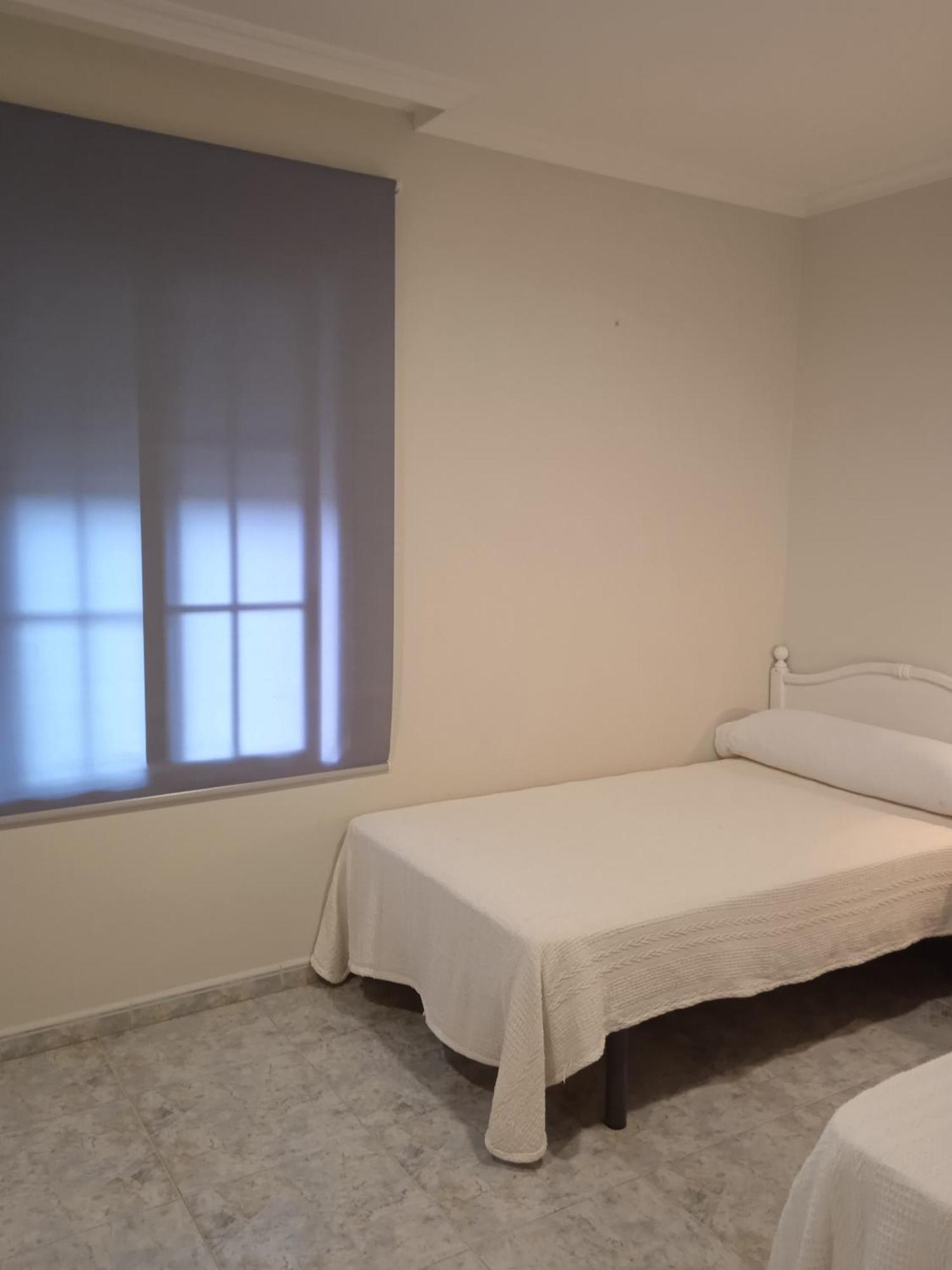 Casa Tia Maria 2 Apartamento Vilanova de Arousa Quarto foto